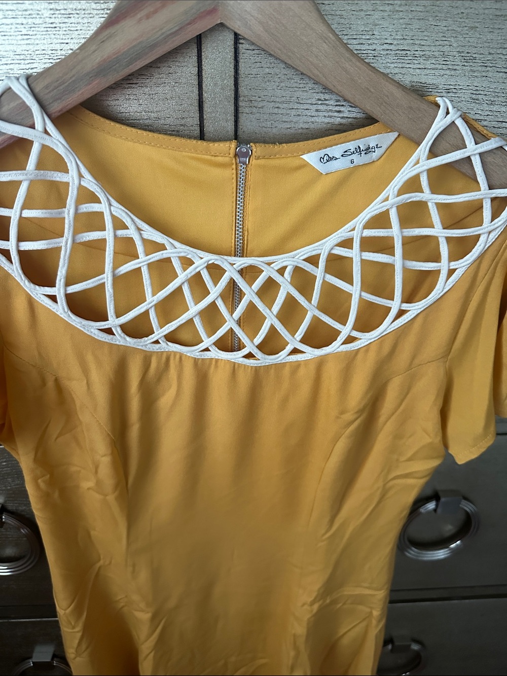 🛍️SALE🛍️ Miss Selfridge Yellow Skater Short Sleeve Dress with Lattice Neckline - Picture 4 of 6